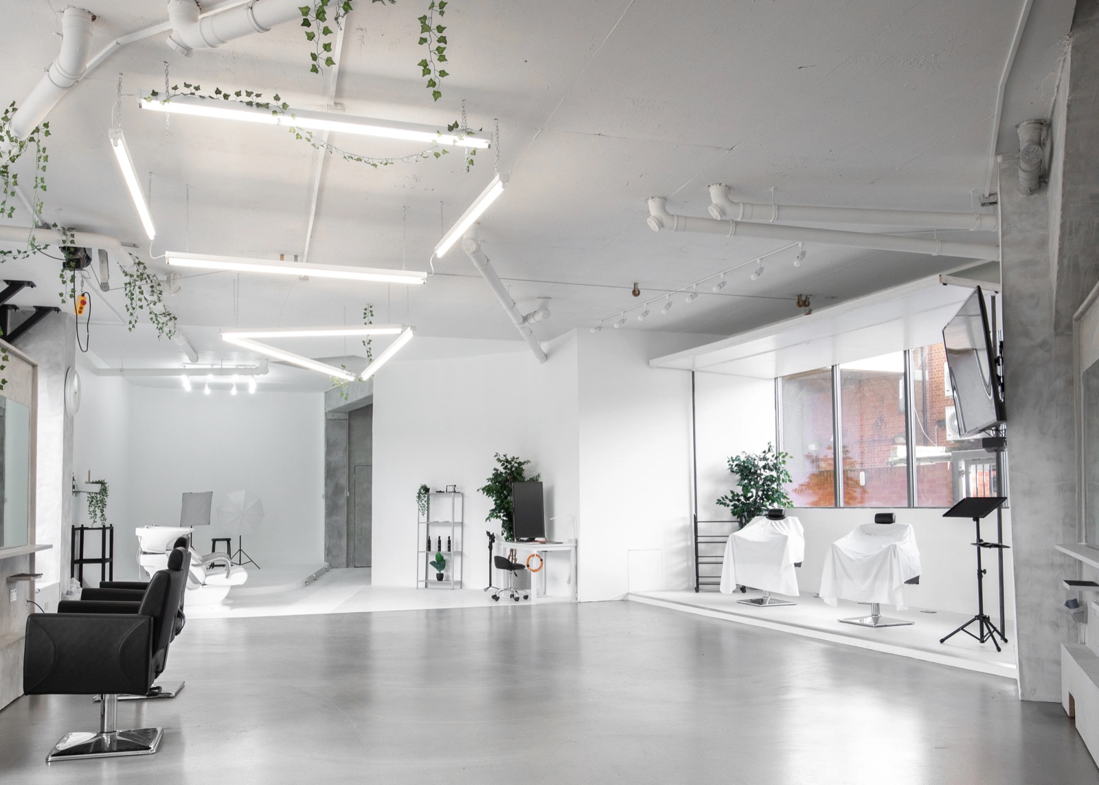 Menspire salon and academy interior
